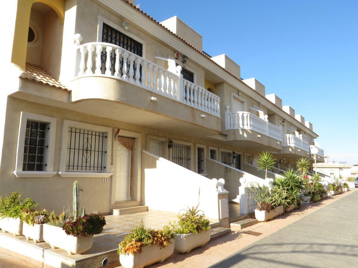 Casa Para Descanso Dehesa de Campoamor  Kültér fotó