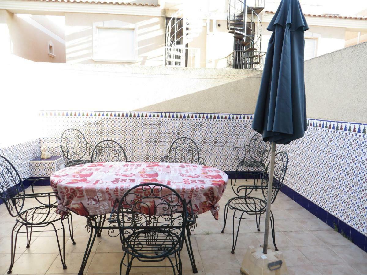 Casa Para Descanso Dehesa de Campoamor  Kültér fotó