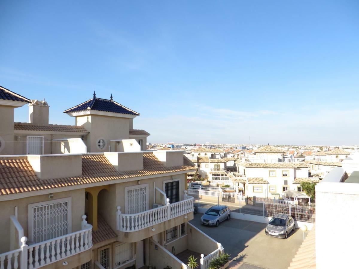Casa Para Descanso Dehesa de Campoamor  Kültér fotó